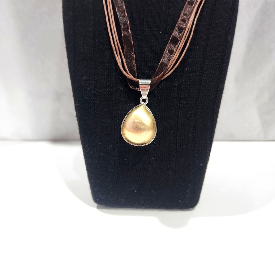 Fashionable Pendant
